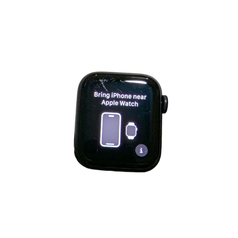 4J3. Apple Watch SE Series | GPS | 40MM | Midnight | Aluminum | Model A2722